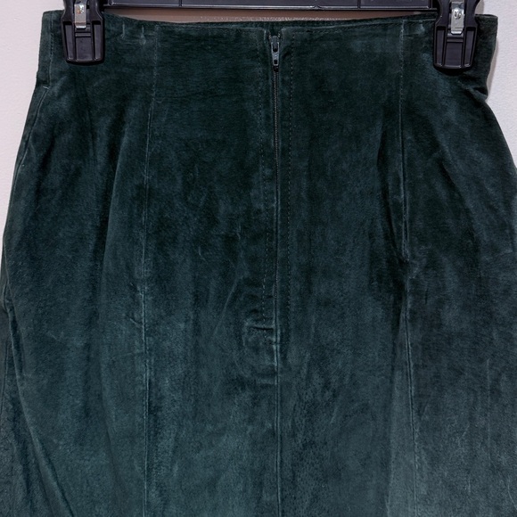 Wilsons Leather Suede Mini Skirt Sz 6 Emerald Green Fall Staple Classic Y2K 90s - Picture 6 of 12
